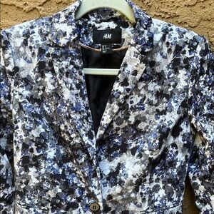 2/$30 H&M Black and Blue Floral Blazer